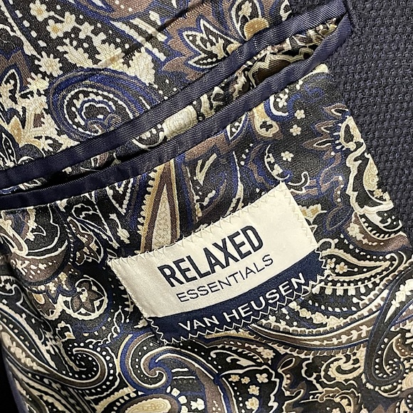 Van Heusen Men’s Blazer/Suit Jacket in Navy, Relaxed Fit Size 100 Reg, Size M - Picture 4 of 4